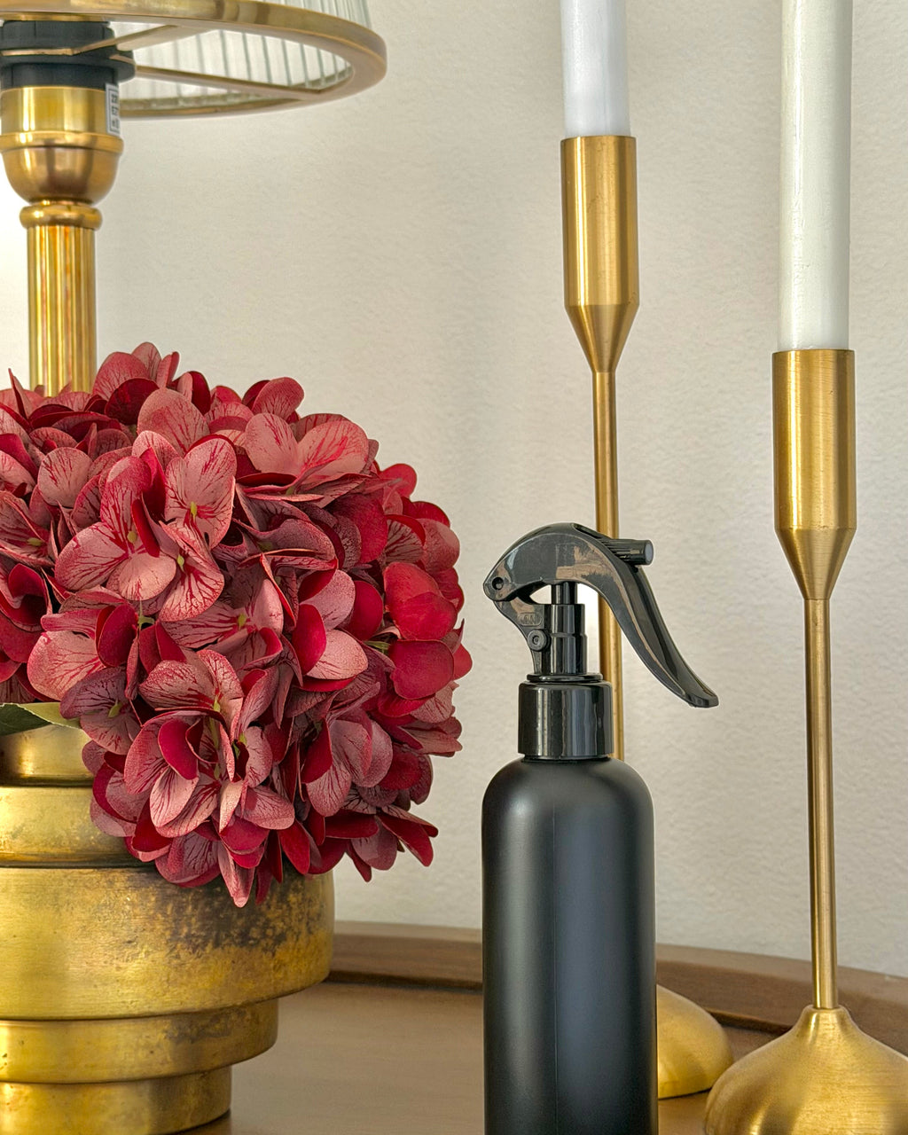 Melting Essence Signature Room Spray